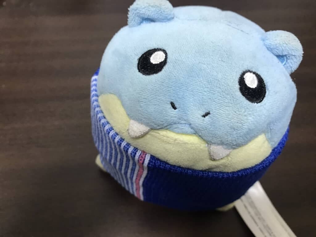 あったかパンツをタマザラシのぬいぐるみに装着