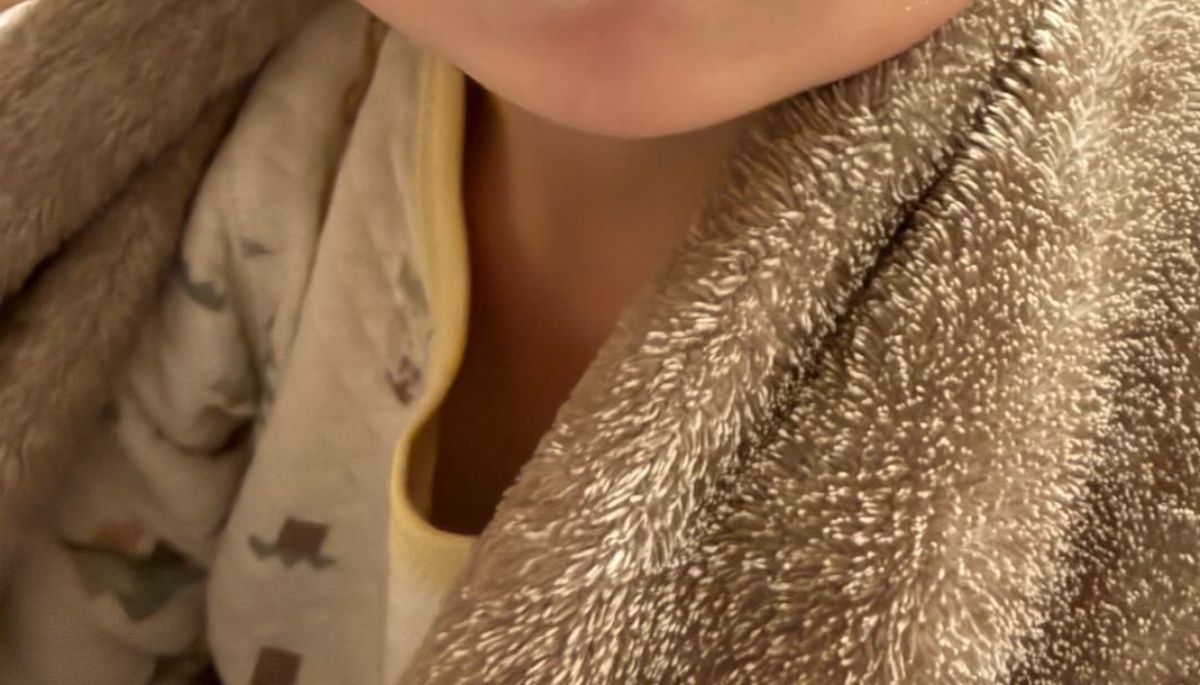 “山﨑賢人になりたい”5歳の息子→ママがカメラを向けると……　まさかの表情に「将来有望すぎる」「ちゃんと賢人の角度」（1/3） | 教育・子育て ねとらぼ