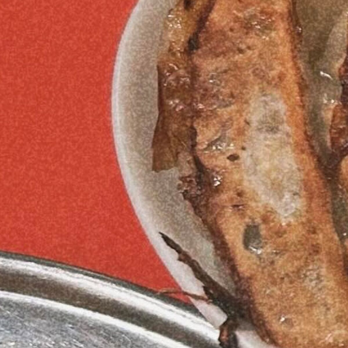 「餃子1つ100円」→3つ頼んだら…… 「うそやろ?」とんでもない光景に「粋な店だな」「絶対行きます」(1/3) | グルメ ねとらぼ