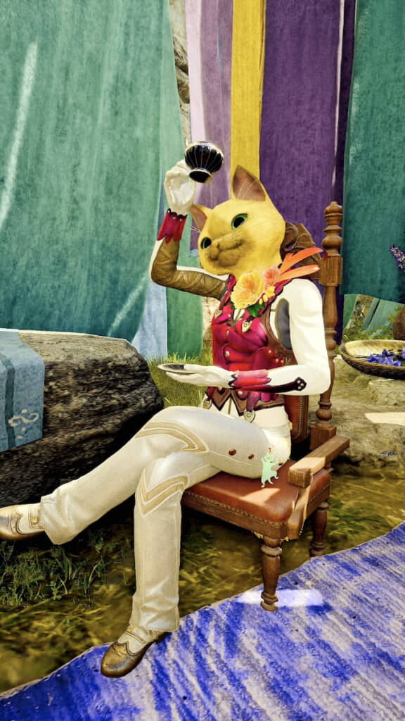 杯を掲げる姿もカッコいい