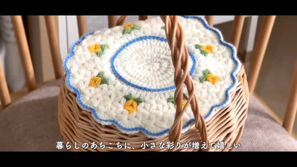 制作後、さまざまな場所で作品を使う様子が公開されています