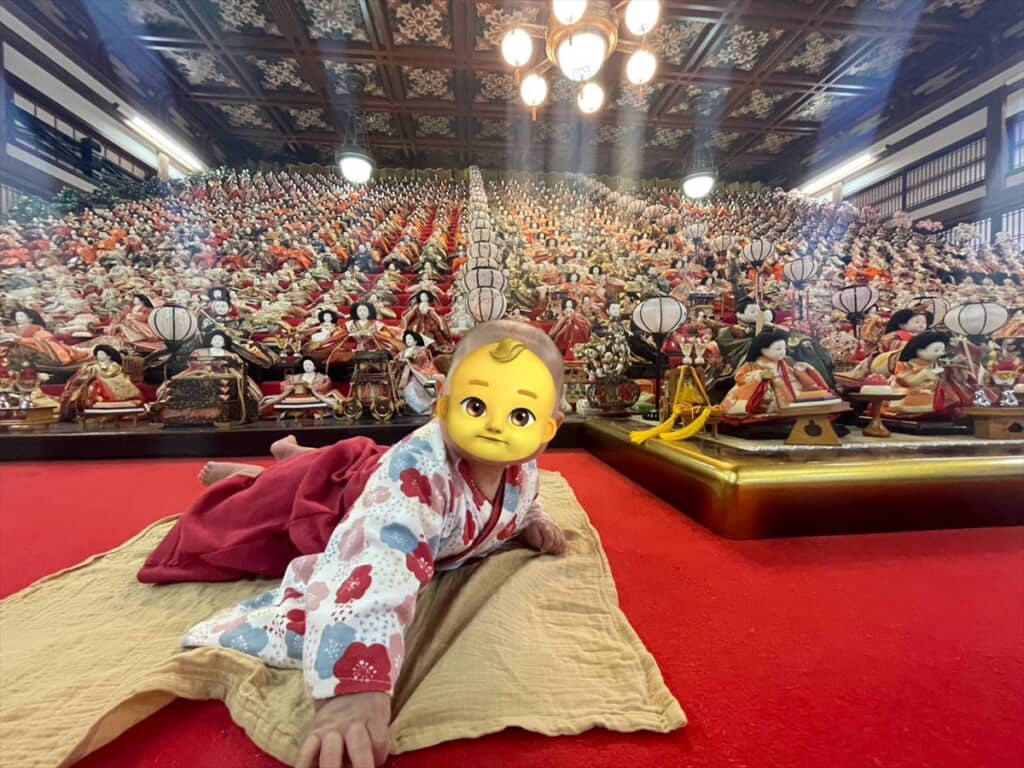 「可睡斎ひなまつり」の1200体の雛人形の展示