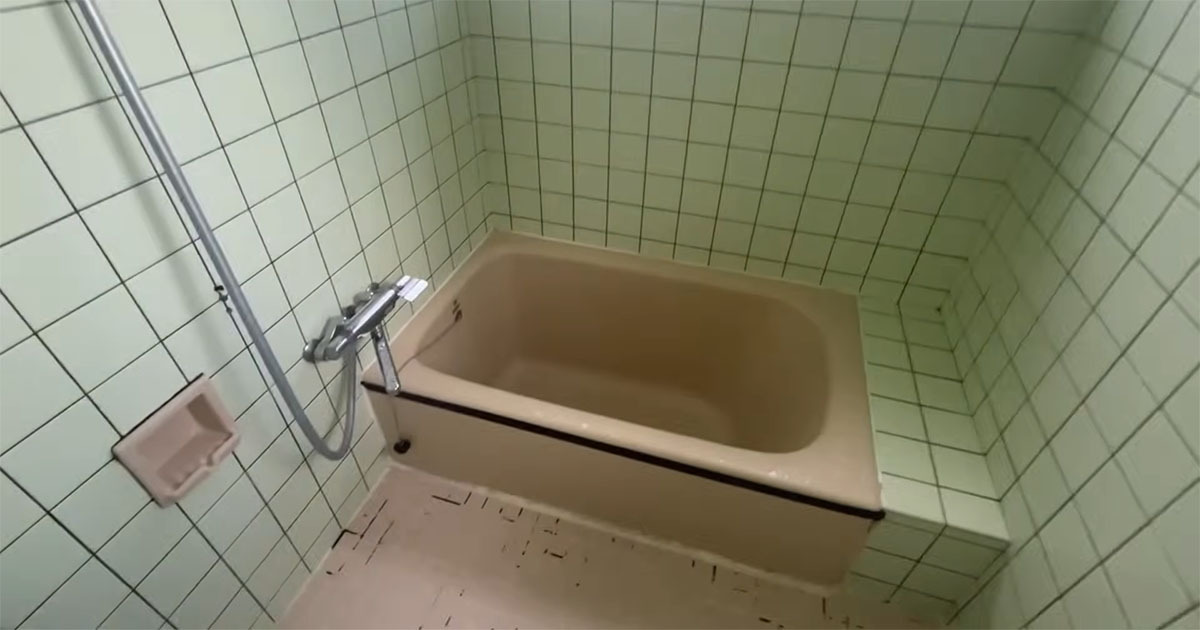 築35年“ボロボロタイル”のお風呂場→リフォームしたら…… DIYで見違える空間に「めっちゃいい!」「ほんとすてき」(1/3) | リフォーム・リノベーション・DIY ねとらぼ