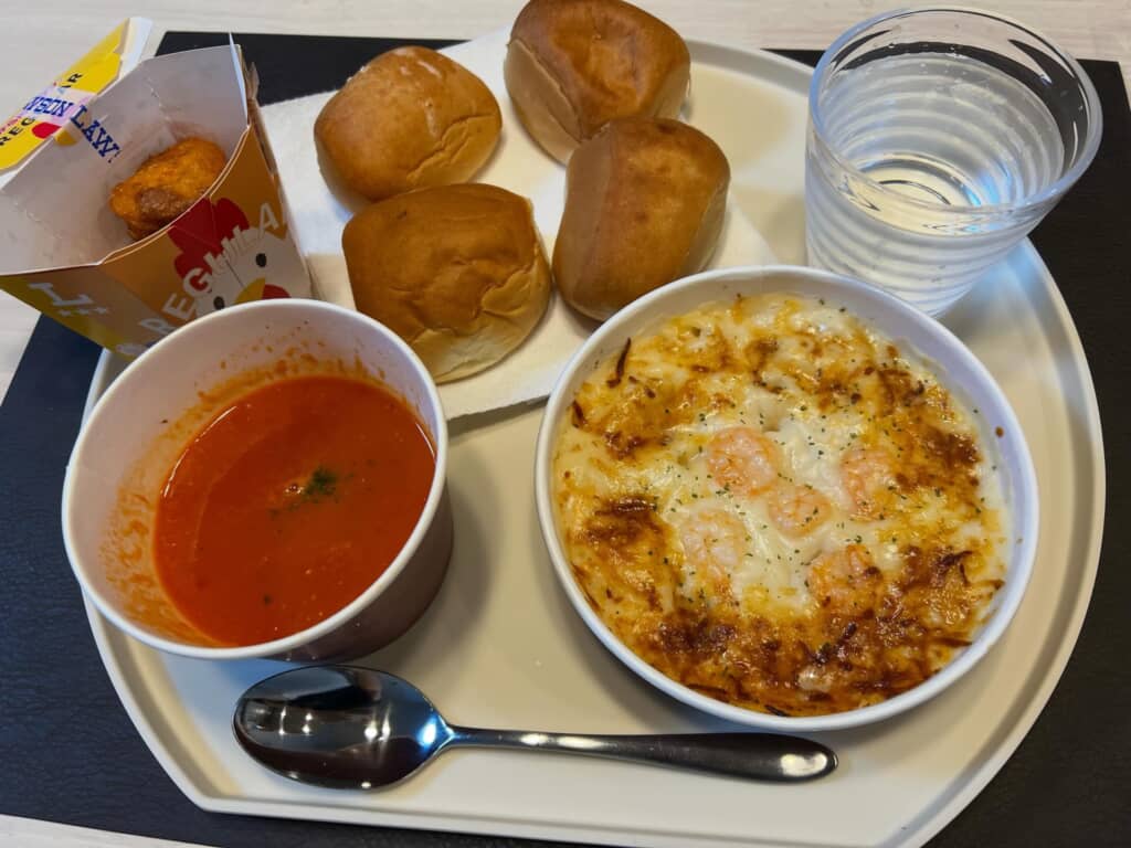 夫が飲み会のときの妻の食卓