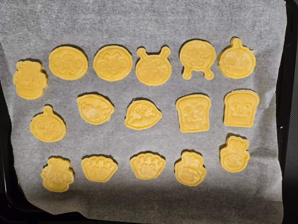 生地の時点ではあまり変わりませんが……