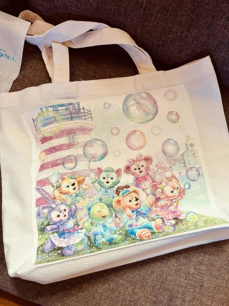 かわいいデザインはそのまま、丈夫なバッグとして使い続けられます