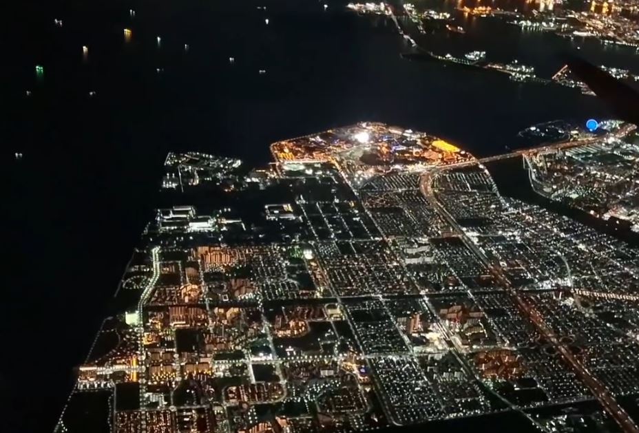 上から花火を見るというレアな光景