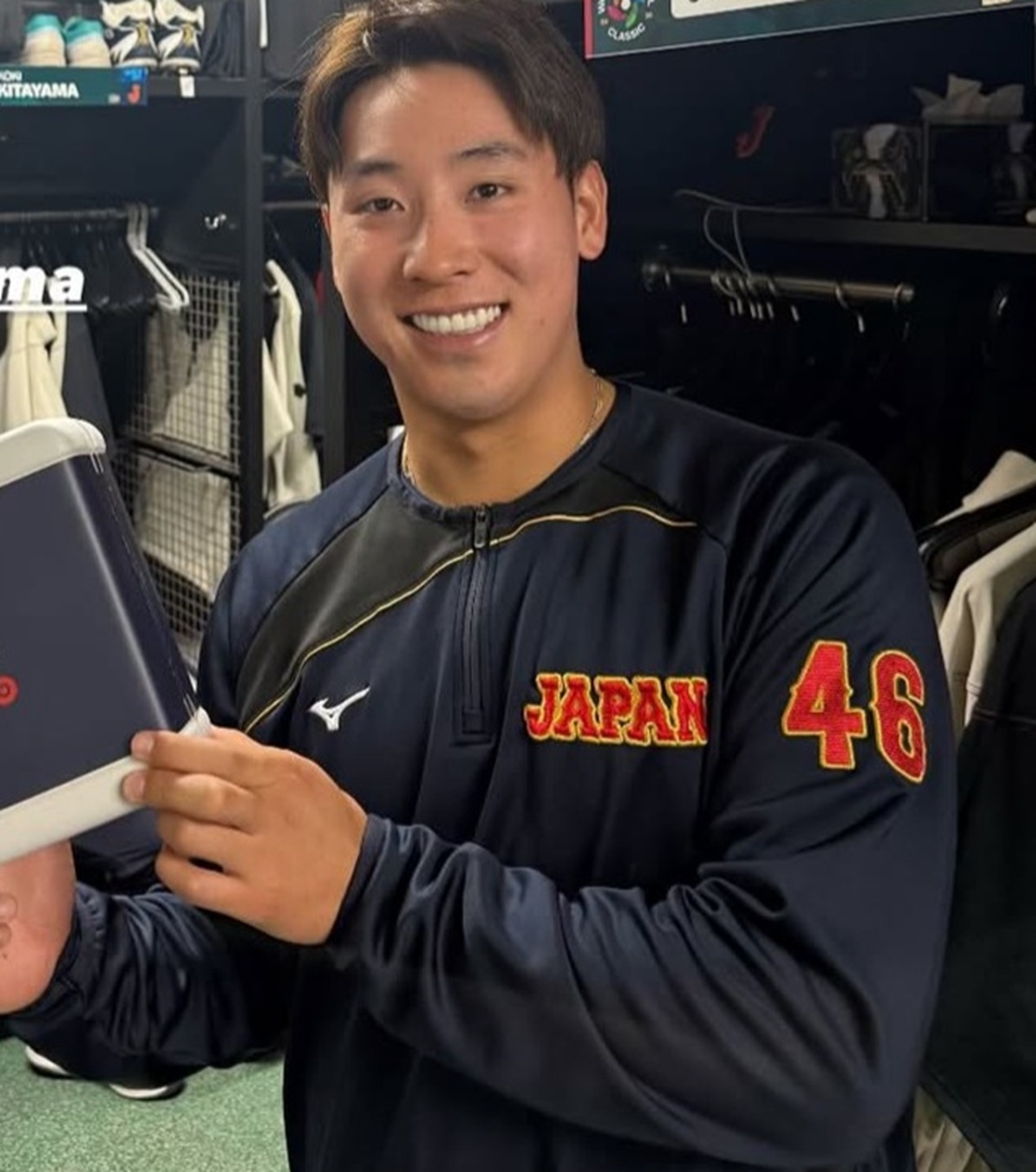 「こんなん家宝や」 大谷翔平、侍ジャパンへの太っ腹なプレゼント→箱を開けると……「やる事エグっ！」【WBC】（1/3） | スポーツ ねとらぼ