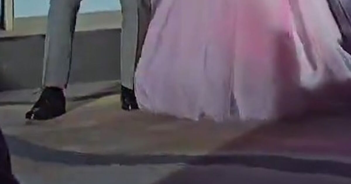 「なにわ男子」がきっかけで出会った2人→結婚式で…… まさかの姿に「完璧やないかい」「幸せそうすぎて泣いた」と102万再生 | ライフスタイル ねとらぼ