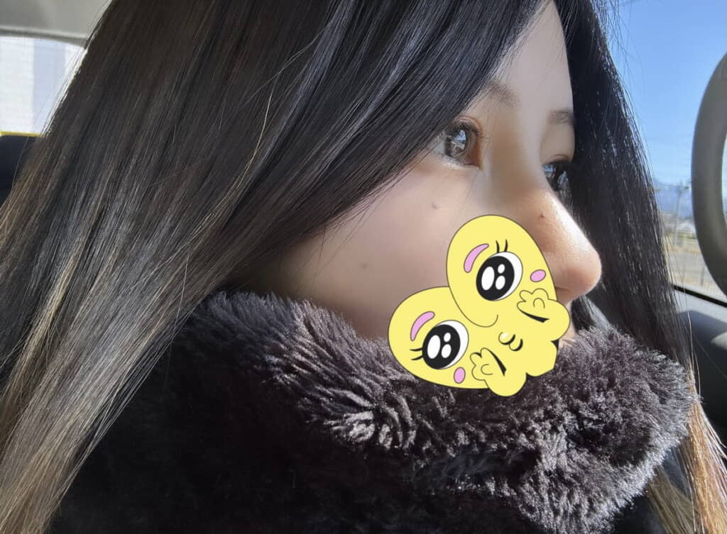 「どこのハーフ？」とよく聞かれる顔立ち
