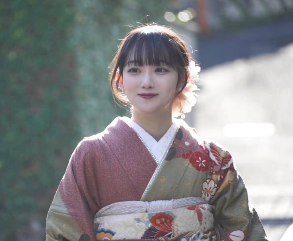 素敵に着物を着こなす雛美さん（アフター）