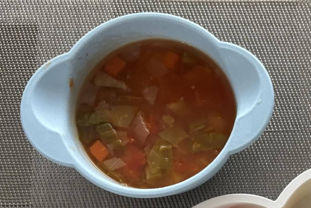 スープにも野菜がたっぷり