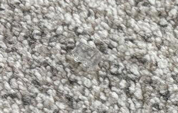 これは見えない！