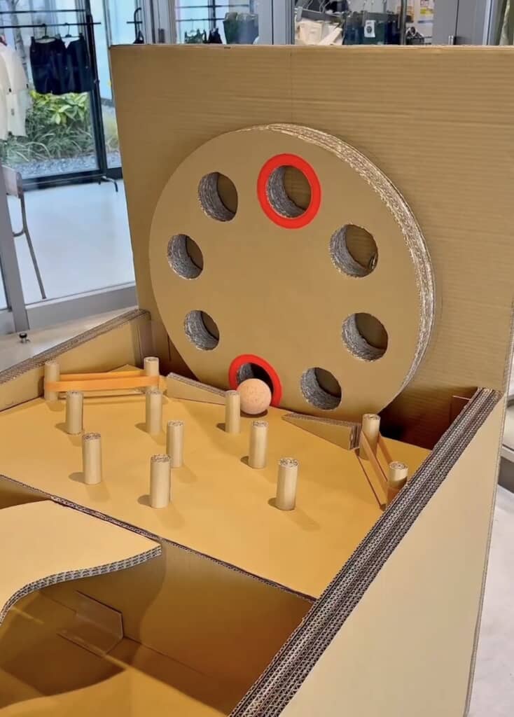 ボールが入るかドキドキ……！