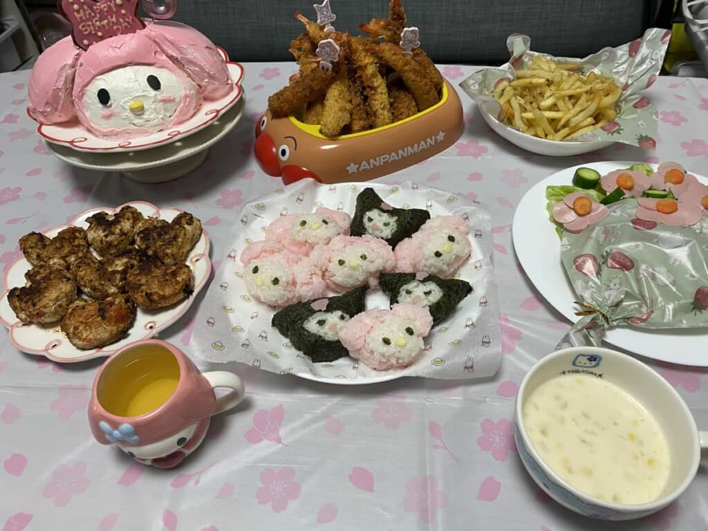 “おうちお誕生会”はマイメロディづくし