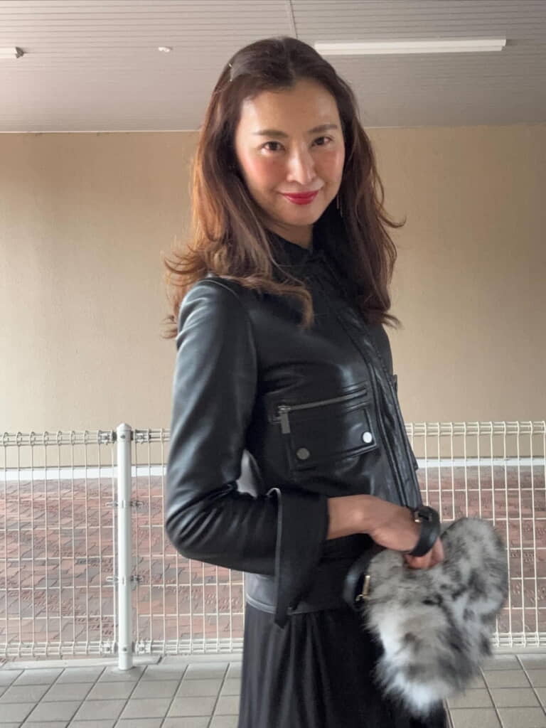 バッグは友達のハンドメイドとのこと