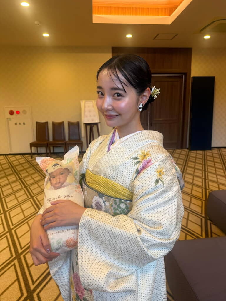 志さんもお米を抱っこしてみた