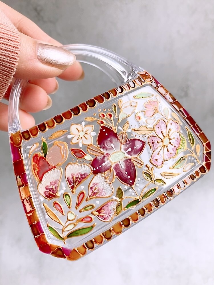 ステンドグラスのような仕上がりに！