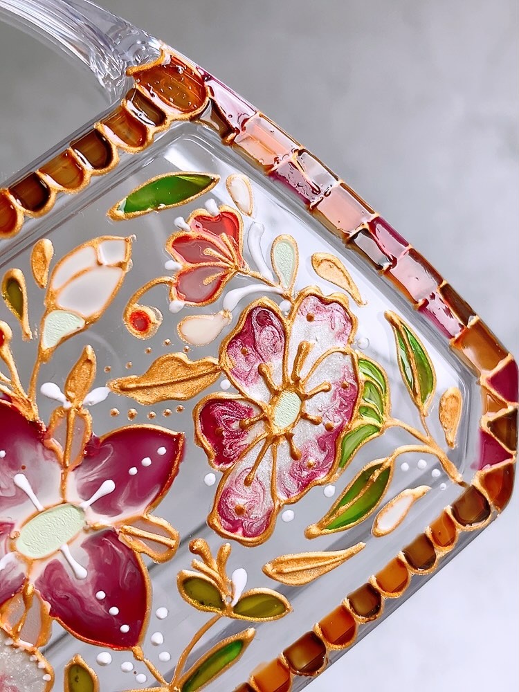 細部にわたって丁寧に描かれている花々