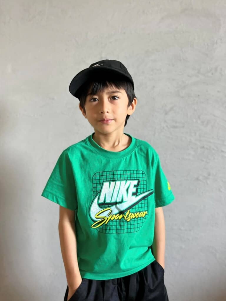 スポーティーな服もお似合いですね