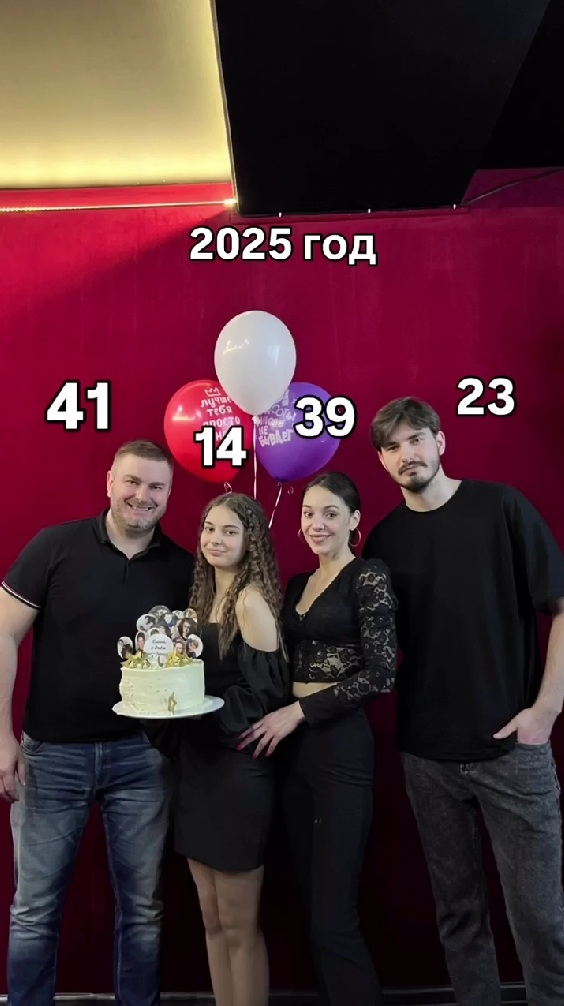 愛を育み続けた軌跡（※画像はInstagramアカウント／「Альбина Мазур」から）