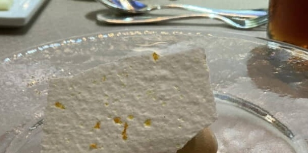 結婚式のデザートにあったのは……