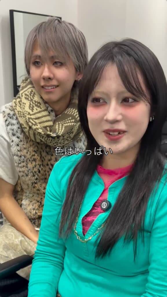 カラフルな髪にしたいようです