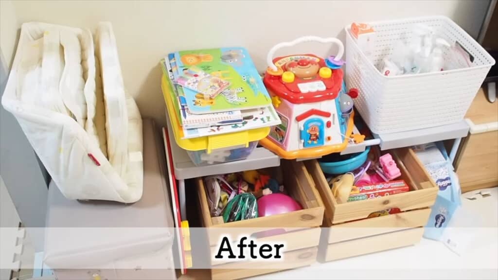 フリーラックと木箱を活用して子どものおもちゃを収納