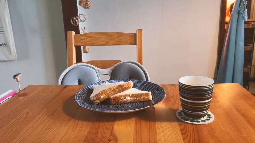 映画と同じ食器を日常の中で使用