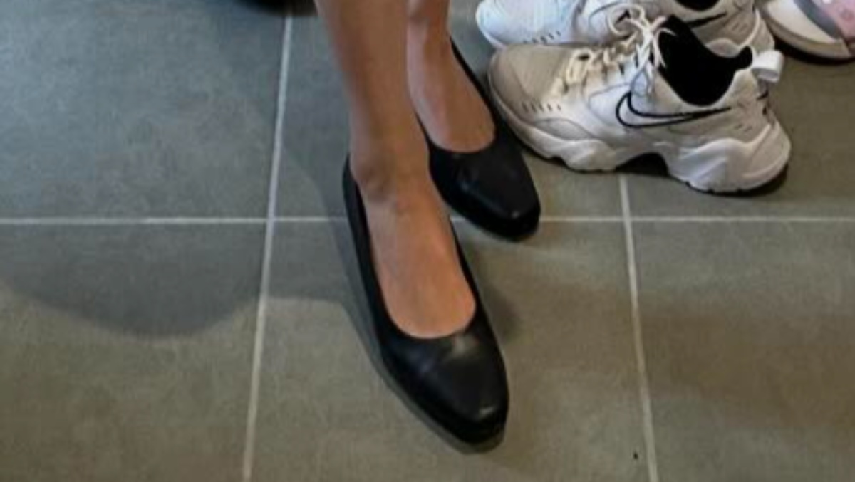 卒園式の服に悩む28歳ママ→5年前に買った服を出してきて……　驚きの着こなしに「これこれー！」「羨望の的ですね」（1/3） | ライフスタイル ねとらぼ