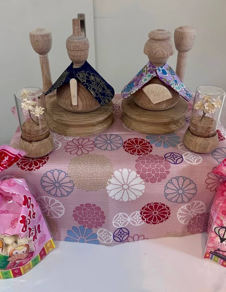 木木彫りで優しい雰囲気です