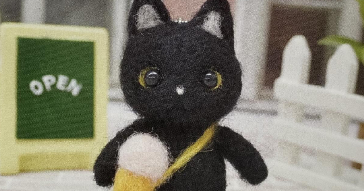 ダイソーのキットで、ぬいぐるみを作ったら……「ちょっと待ってくれ笑