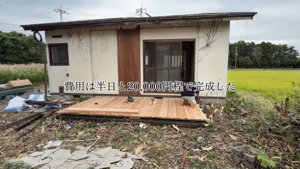 アルミの土台と木材で作ったウッドデッキ