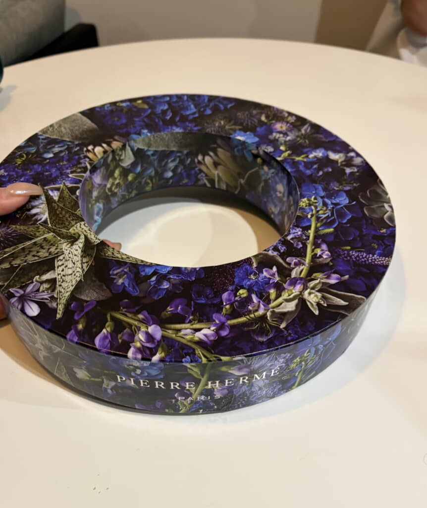 ボックスから美しい……