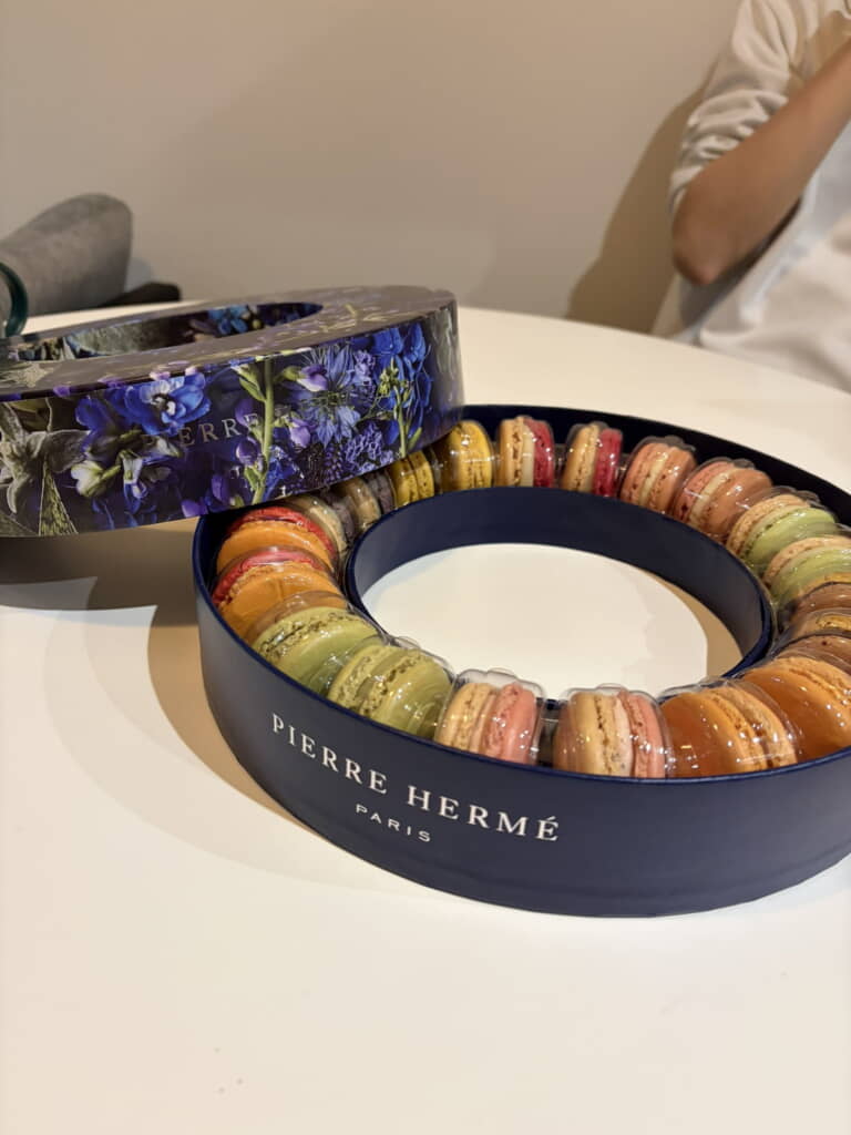 マカロン20個！　テンション上がりますね！