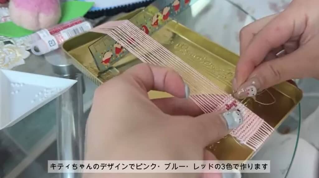 キティちゃんのデザインでビーズミサンガを作ります