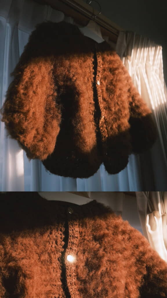 ゴールドのボタンも良いアクセントに