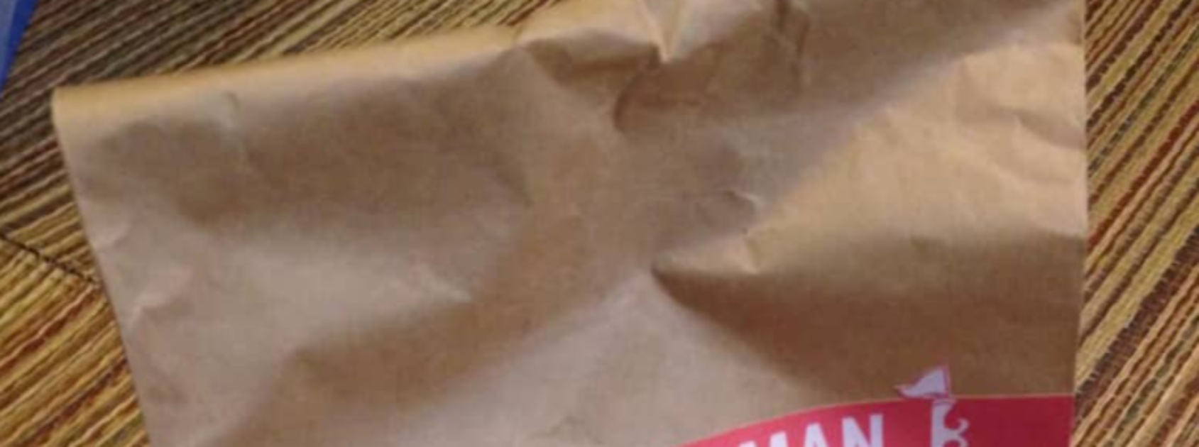 夫のために買ってきたパン屋の紙袋→中身を開けると……「悲鳴が聞こえてきそう」 思わず叫びたくなる“ヤバい中身”が19万表示(1/3) | ライフスタイル ねとらぼ