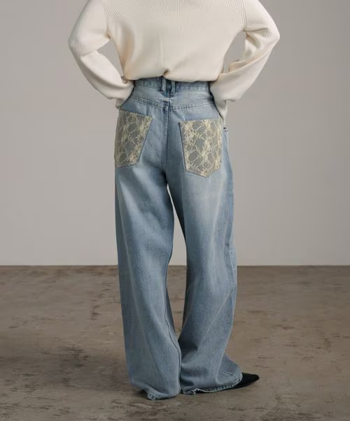 トップスをインするとポケットが見えてかわいい