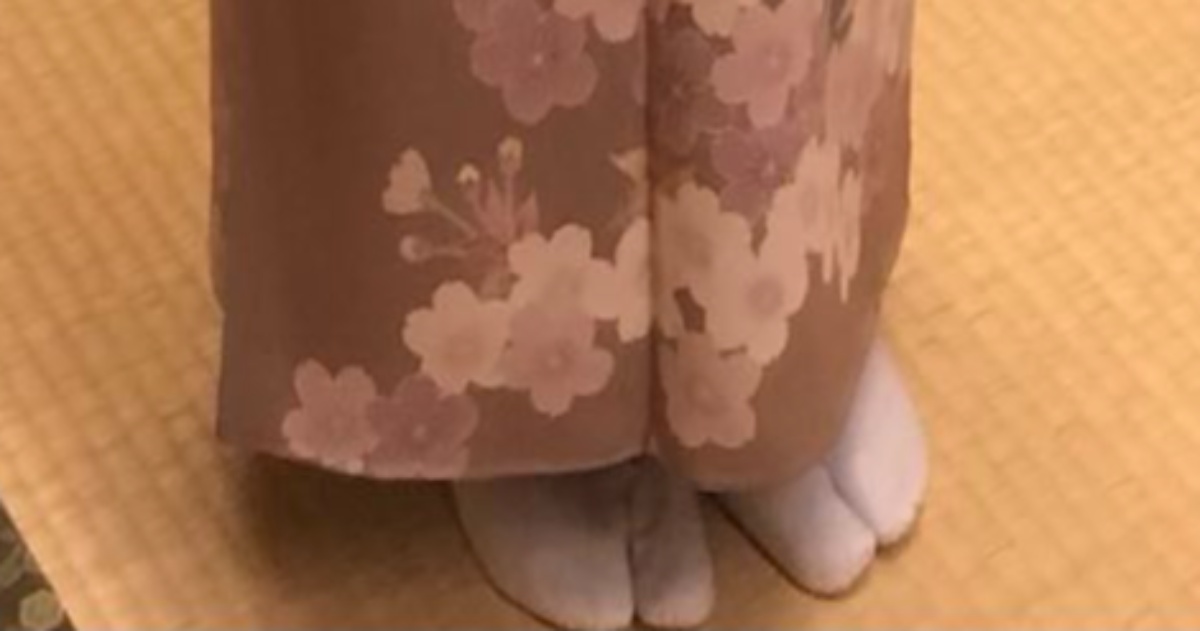 同僚の結婚式へ→母の形見の“加賀友禅の着物”をまとったら……　圧巻の着こなしに「和装のお手本」「心を掴まれました」（1/3） | ライフスタイル ねとらぼ