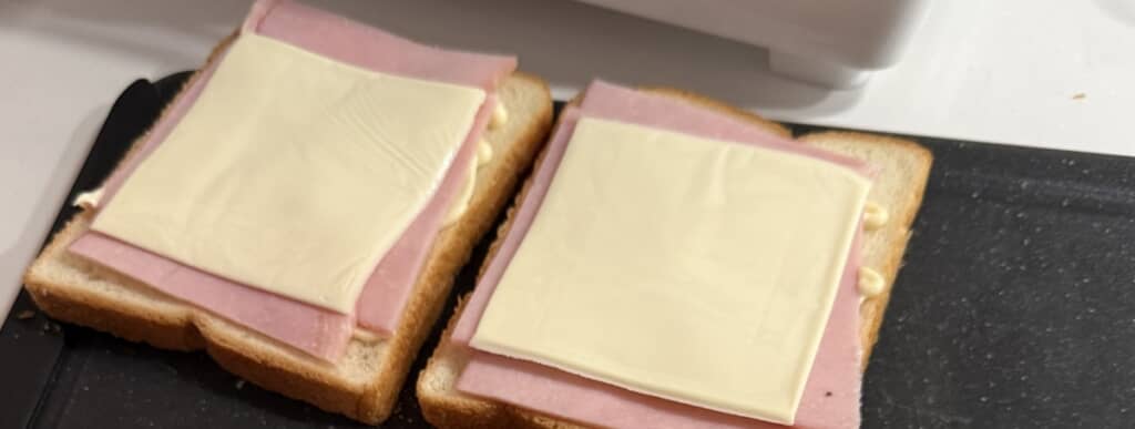 ハムサンドを最後までおいしく食べるには？