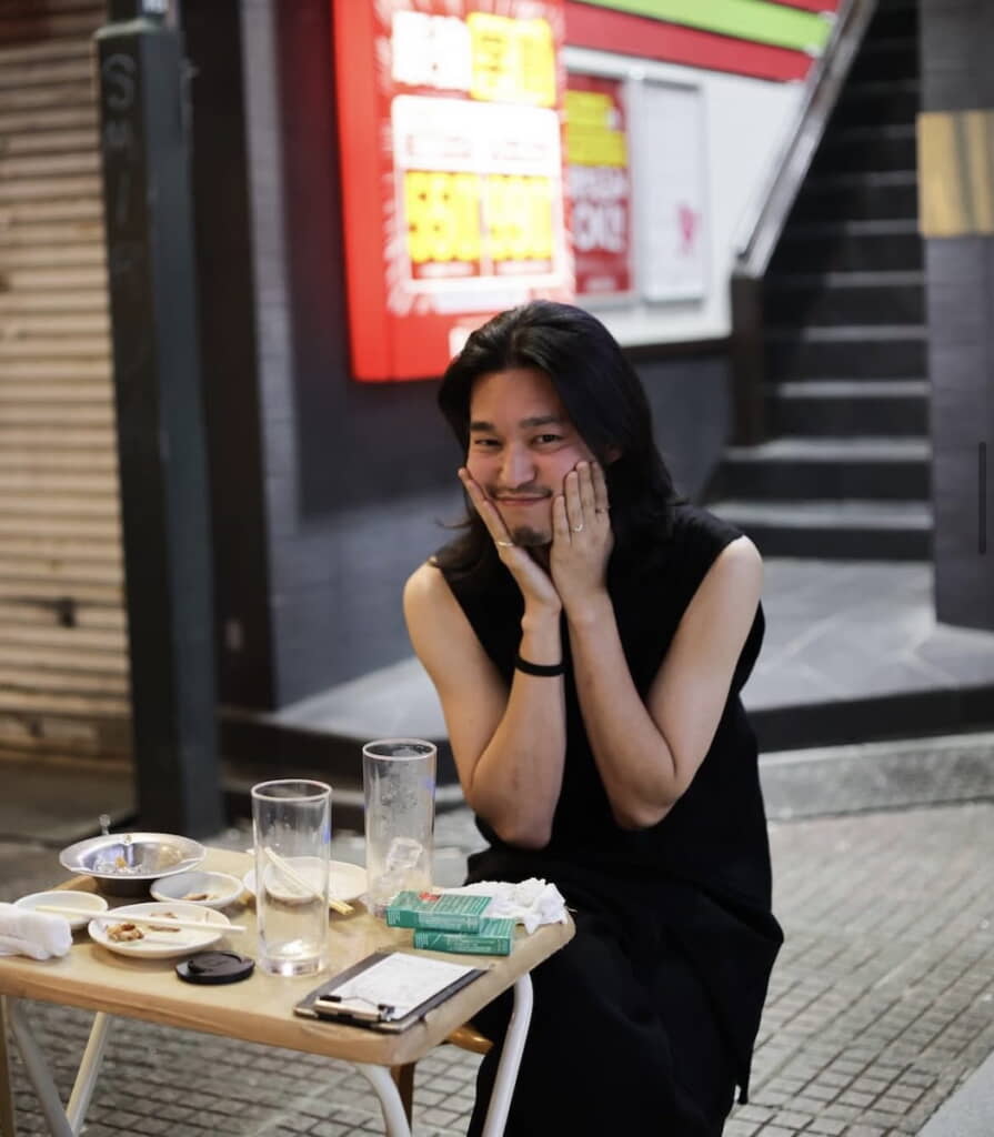 引きで撮るとこう