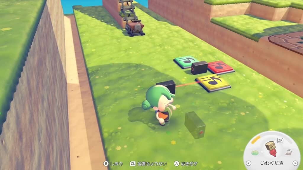 センサーの赤い光を何かが通過すると、周囲に置いた仕掛けが作動。この応用でおんぷマットを鳴らすわけです