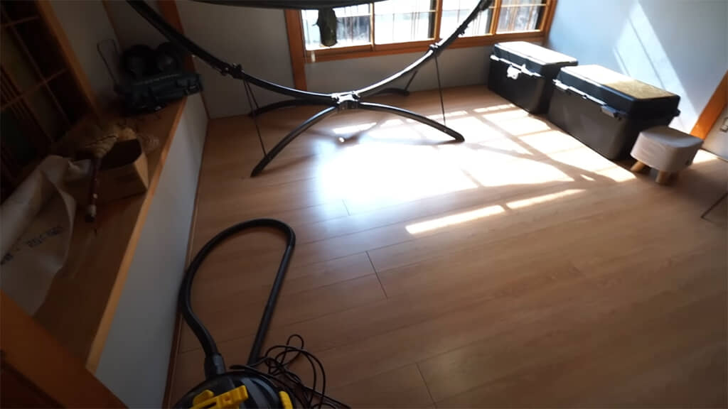 現状は物置ですが、どんな部屋にするか考えるだけでワクワクしますね