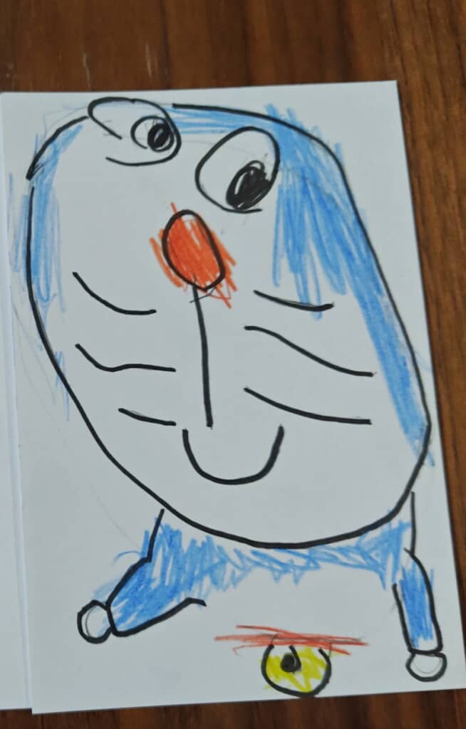 どこかいたずらっこっぽい表情のドラえもん