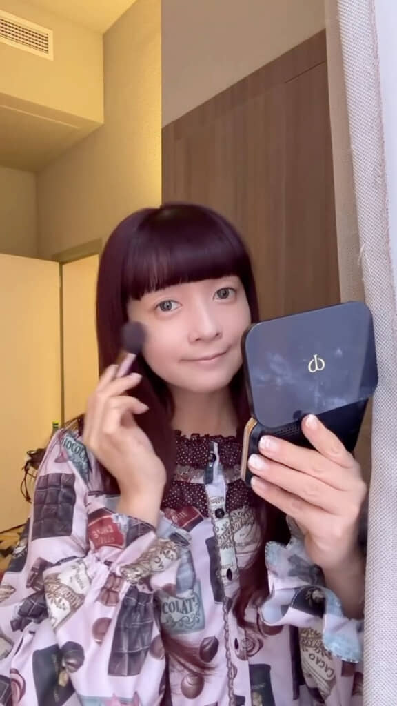 ロリータメイクをしたら……