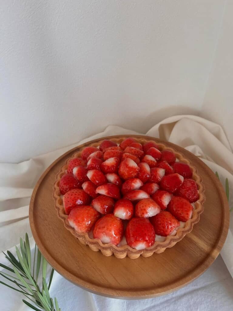 いちごをたっぷり使ったタルト