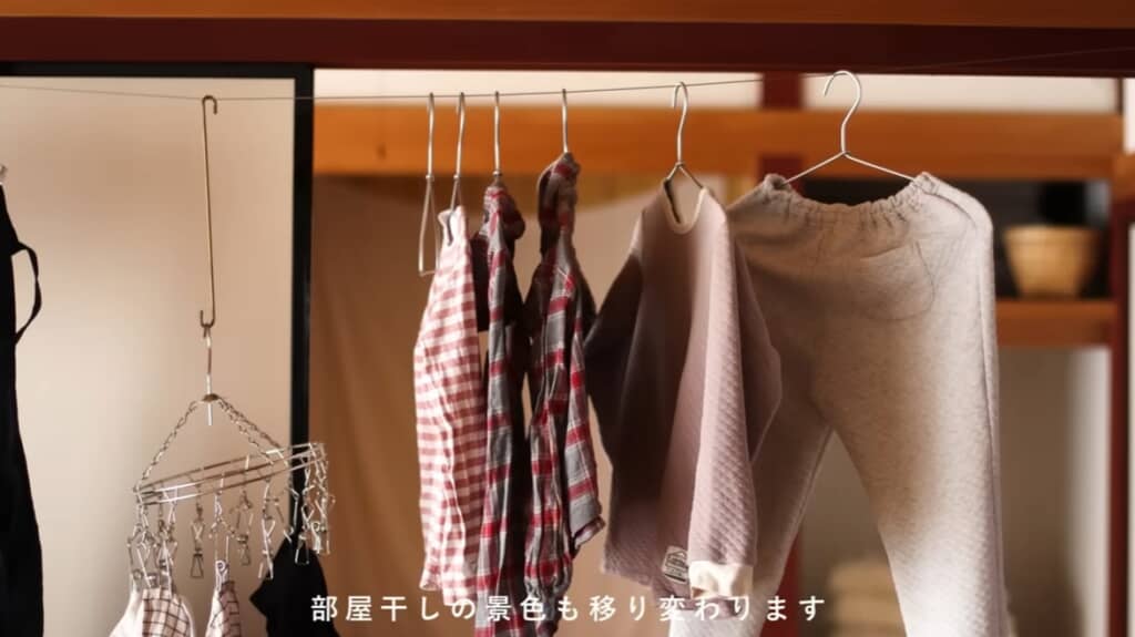 洗濯物の色や材質で季節感を感じられる