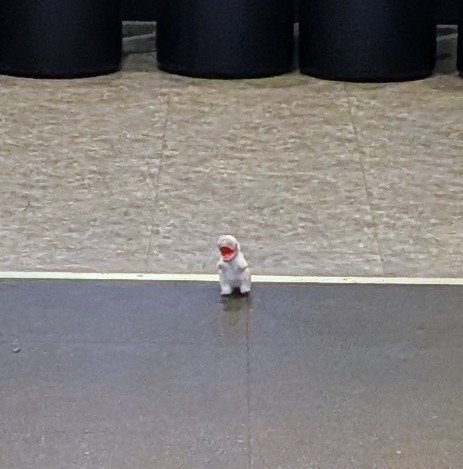 ステージの端に置かれた、謎のマスコット