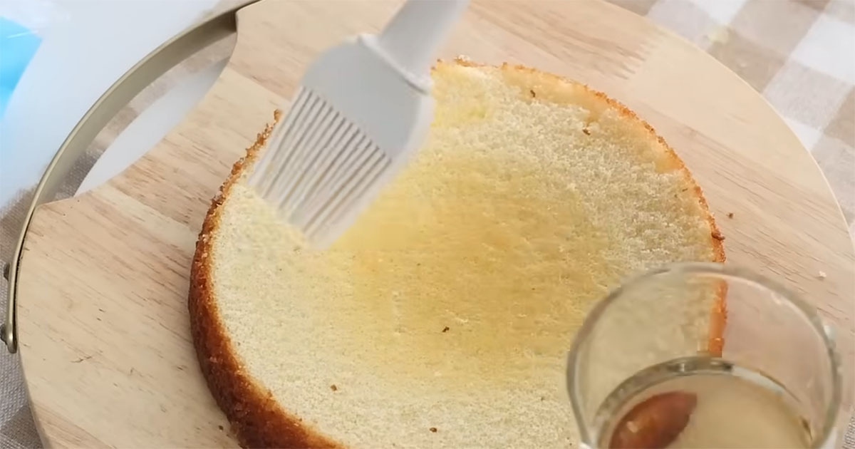 ただのホールケーキ作りかと思ったら…… “春らんまんの仕上がり”が250万再生「可愛すぎて息止まりそう」「食べるのもったいない」(1/3) | グルメ ねとらぼ